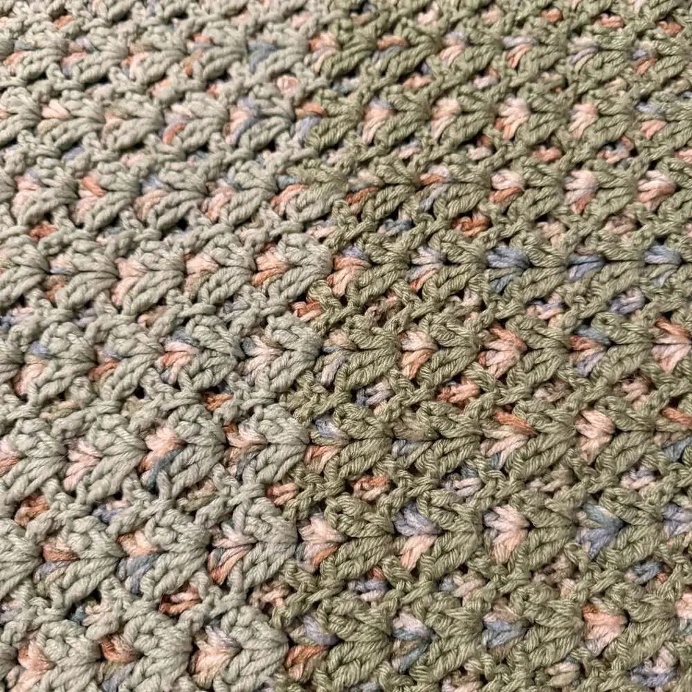 Vintage Handmade Earth Toned Crochet Shell Stitch Afghan Blanket 59”x49”